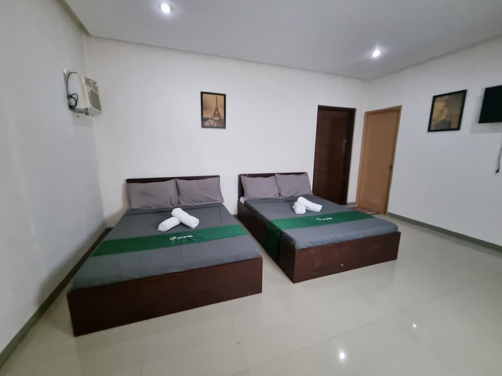 Libertyland Waterpark Resort