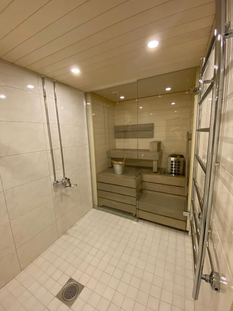 1BR home with Seaview Sauna and Balcony