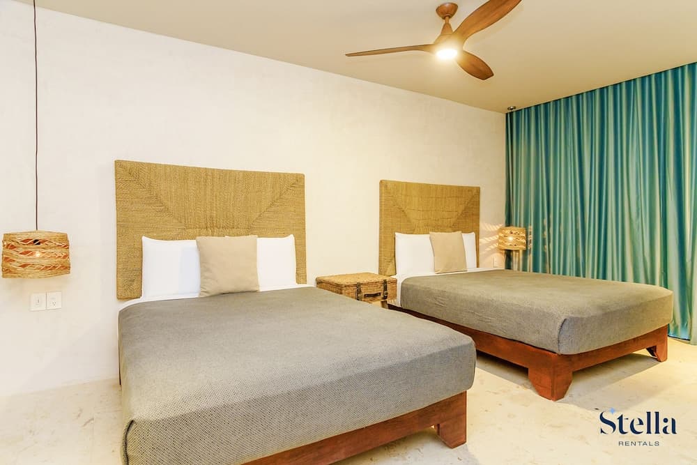 Gorgeous Flowy Space with Wrap-around Private Pool