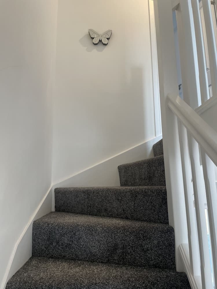 Beautiful 3-bed House in Derby With Parking