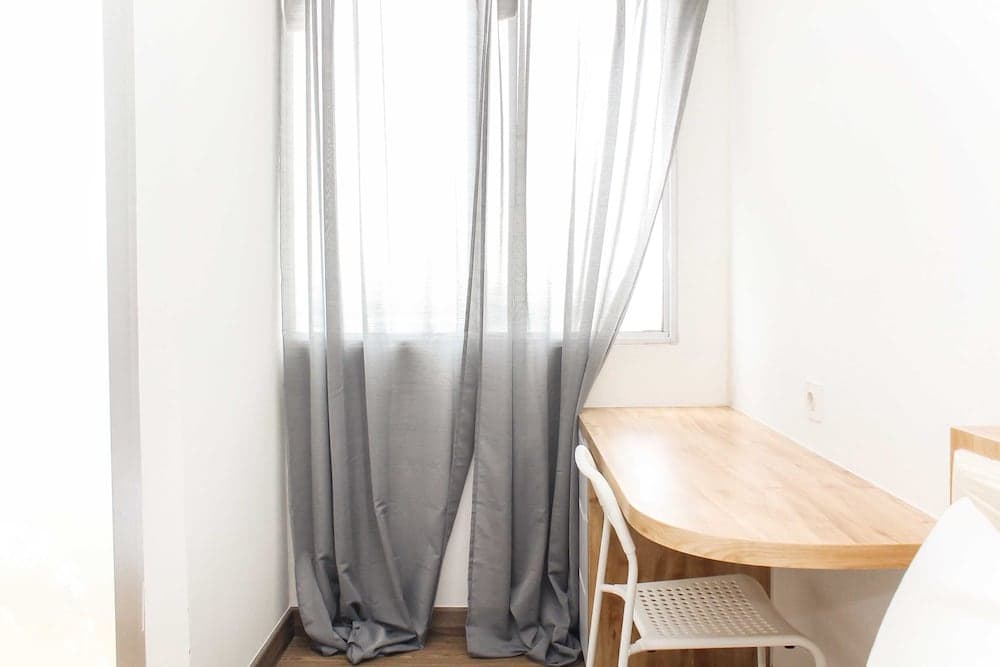 Homey And Cozy Studio At Riverview Jababeka Apartment