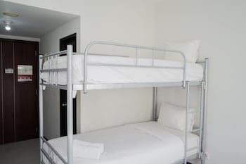 Cozy Stay Studio Apartment At Scientia Residence