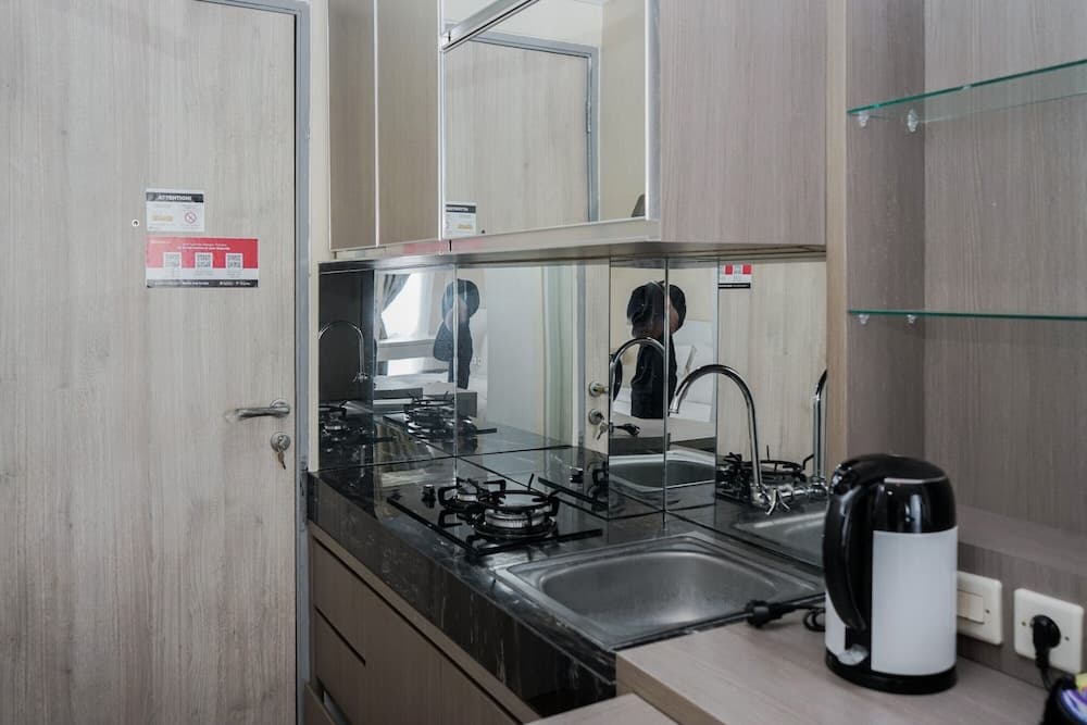 Modern Look Studio Akasa Pure Living Apartment Bsd