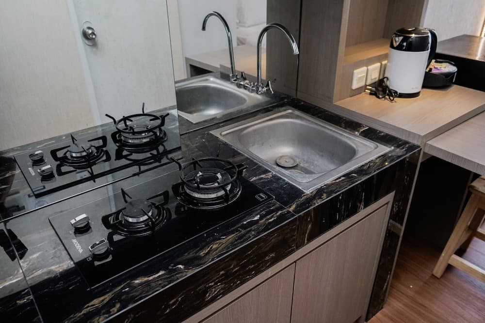 Modern Look Studio Akasa Pure Living Apartment Bsd