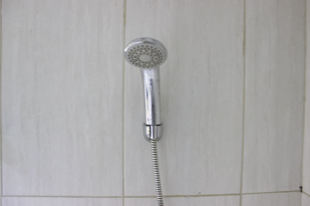 Comfortable And Spacious Studio Apartment At Tamansari La Grande