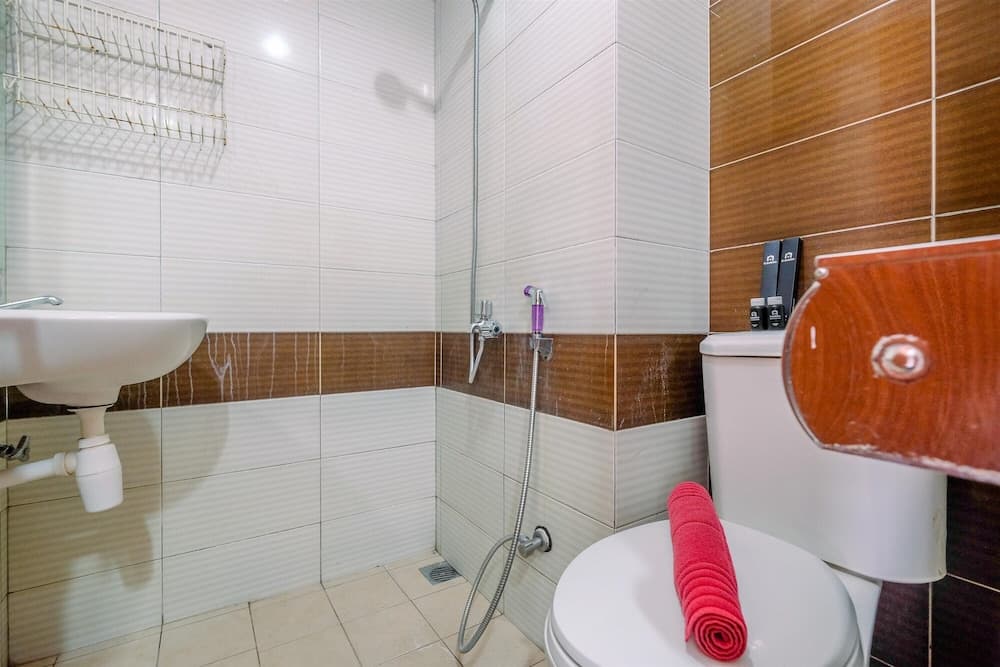 Cozy Living Apartment Studio Room At Margonda Residence 3