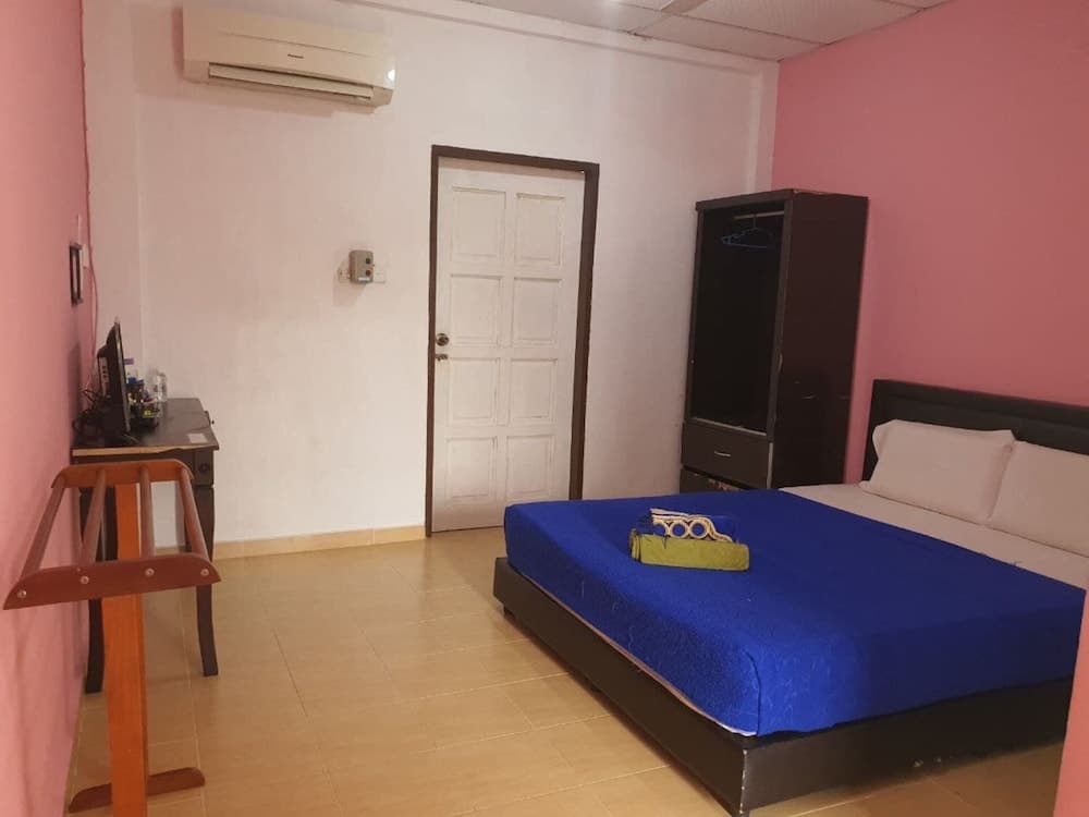 OYO 90410 D'Geting Beach Resort