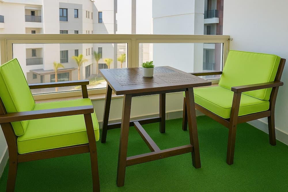 1relax in a Fully Equipped Beachfront Chalet