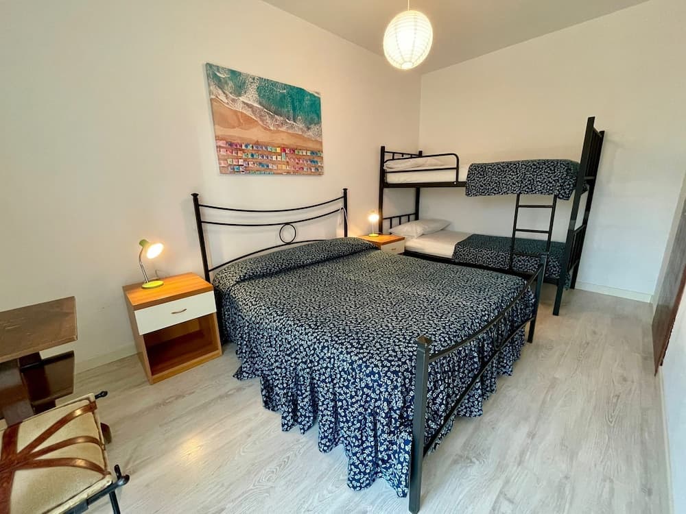 Coastal Flat With sea View