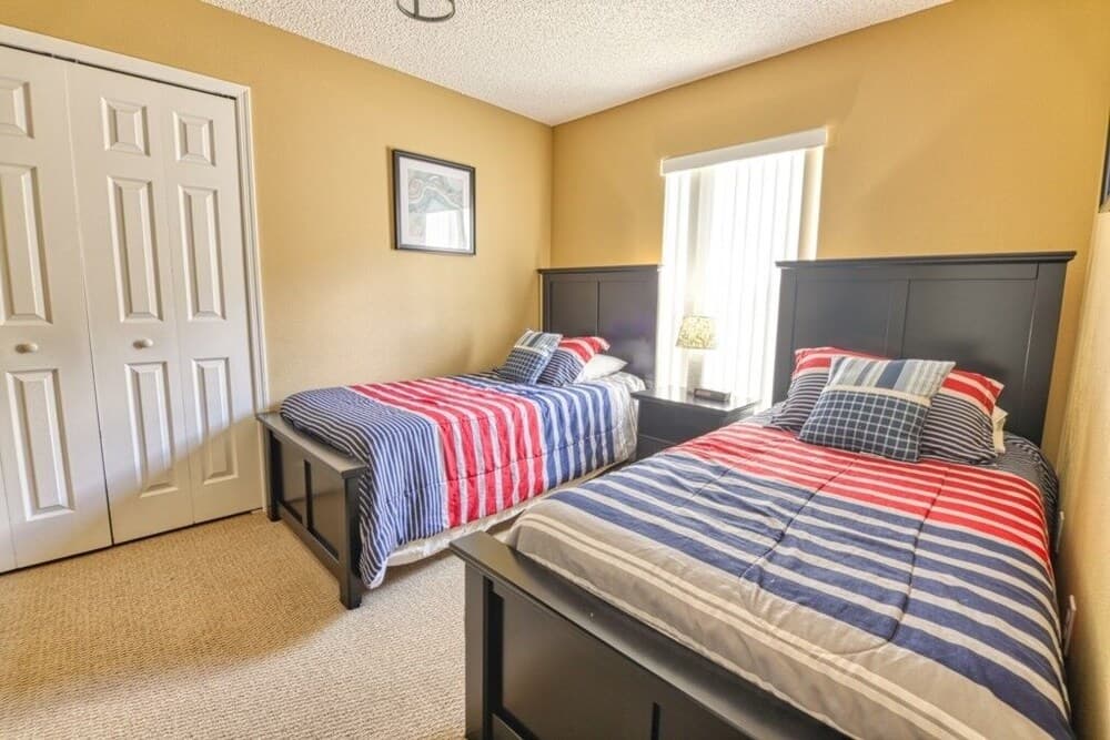 Clear Creek Vacation Home 5 Bedroom Home by Redawning