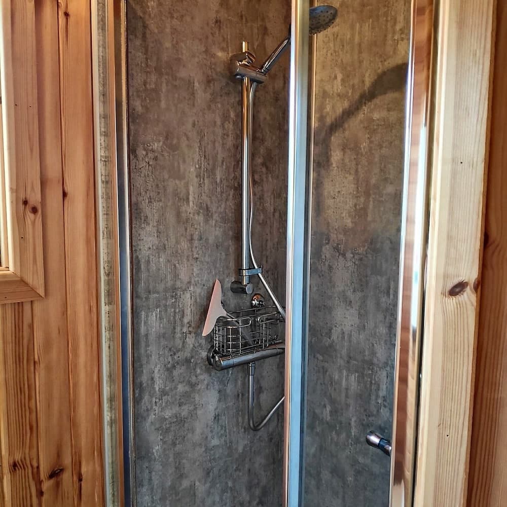 Bespoke Hand Built Shepherds Hut in Dunbeath