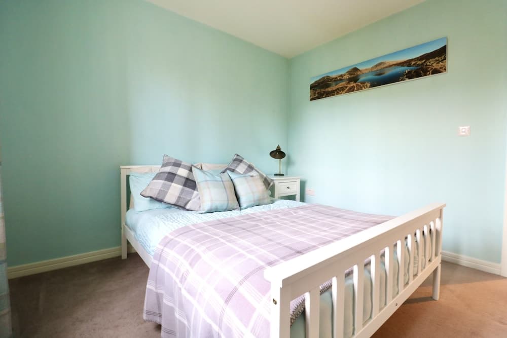 Lovely 2 Bedroom Apartment in Glasgow