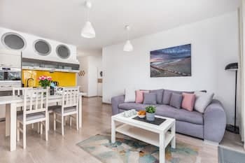 Porta Mare Apartments by Renters
