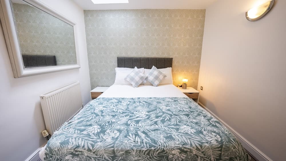 Modern Townhouse Apartment in Stratford Upon Avon With Wifi & Netflix