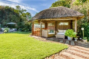 Lush Suburban Paradise - Deluxe Unit