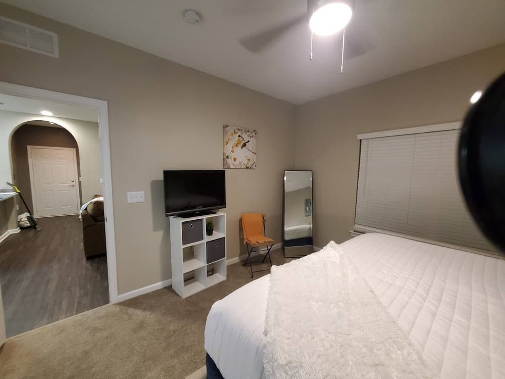 Most Comfortable King Bed Youll Ever Sleep In Extra Amenities and Pool