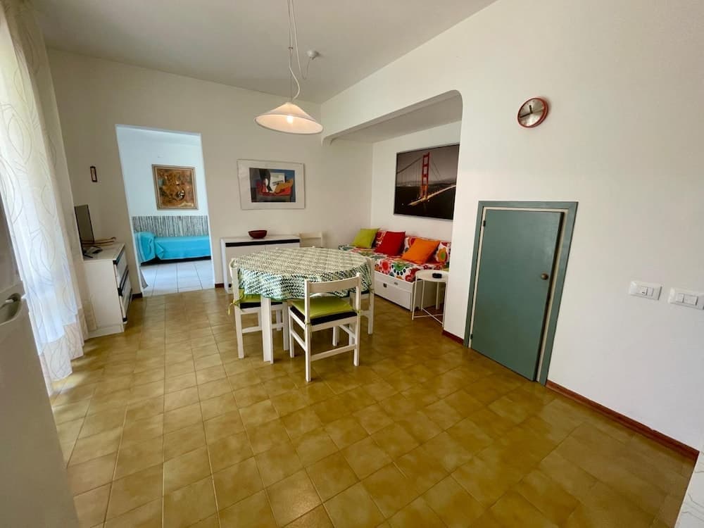 Holiday Home With Garden and Shared Pool