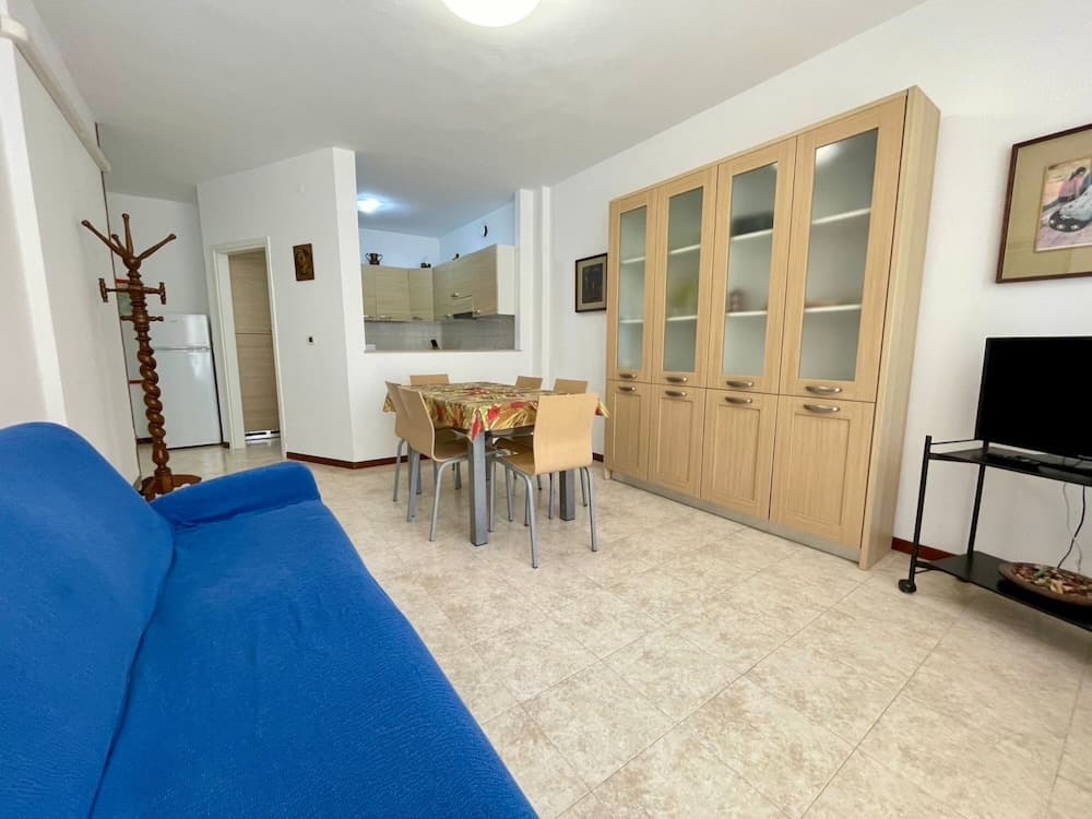 Enchanting Seaview Apartment - Beahost