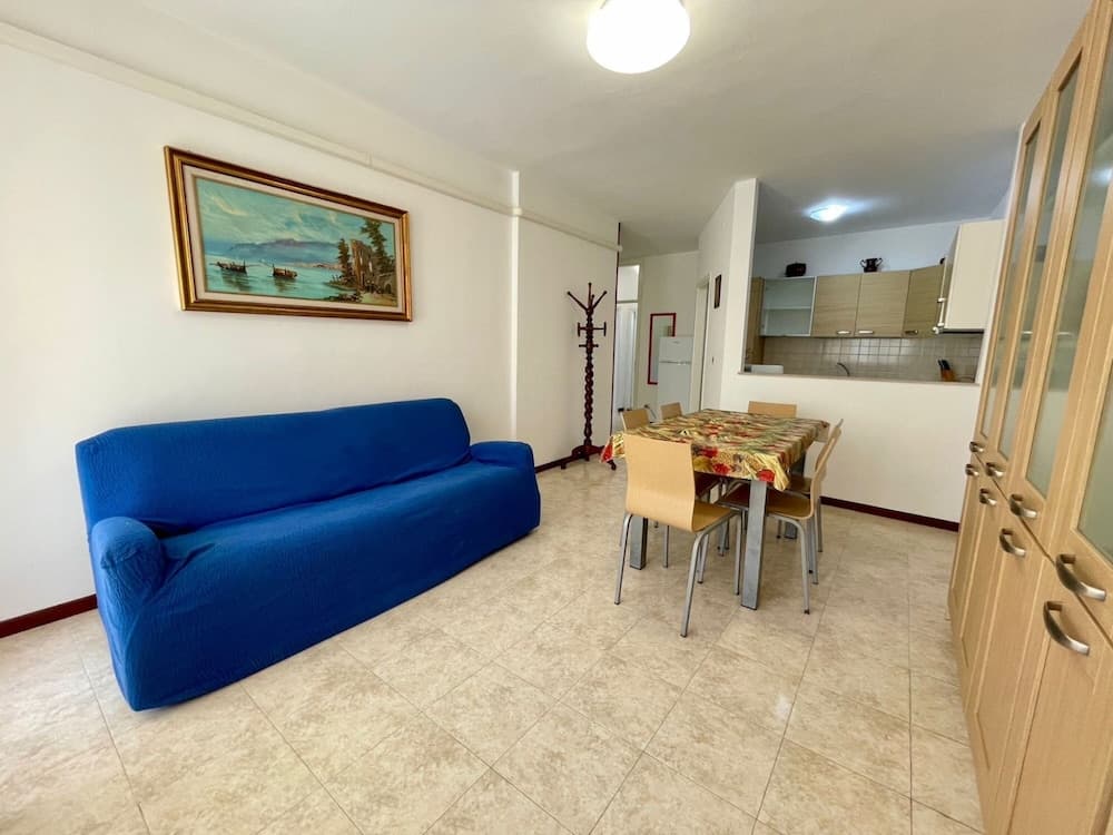 Enchanting Seaview Apartment - Beahost