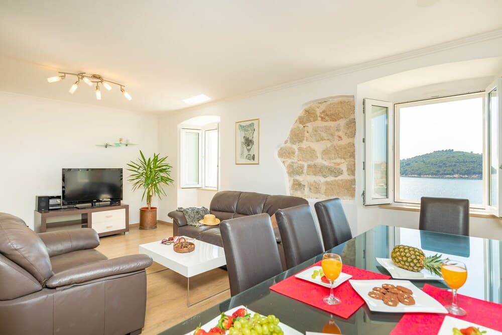 Hedera Estate, Hedera A59