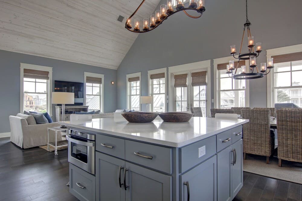 Coastal Charm 258 HI