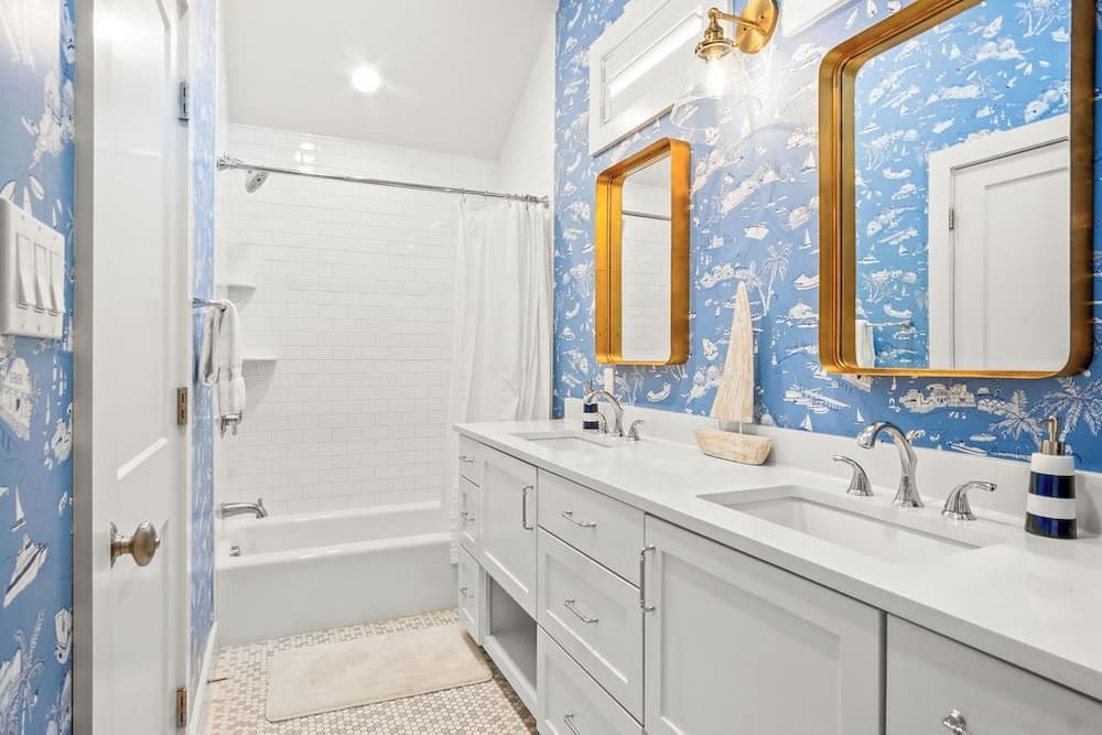 Summer Catch 401 COA