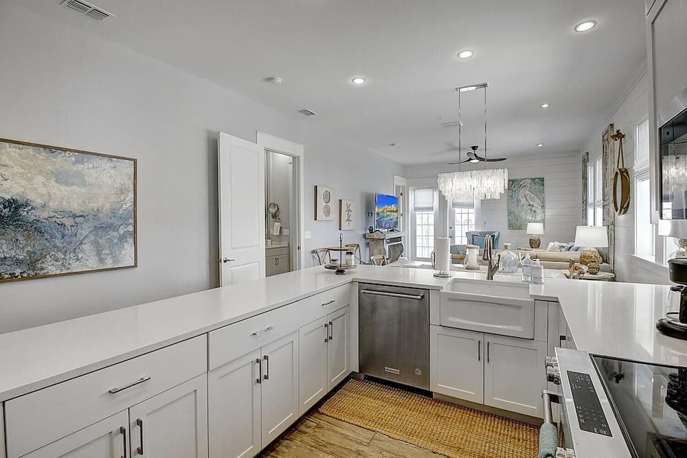 Seaside Cabana TC 10302