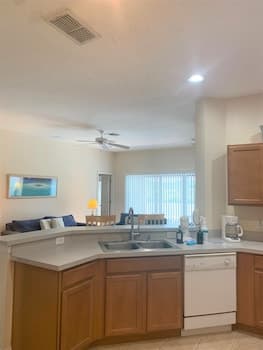 Caribbean Breeze 4 Bedrooms