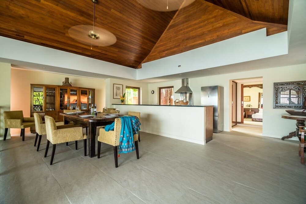 Nam Bo Villa by Lofty - Oceanfront Private Pool Villa With Maid and Cook