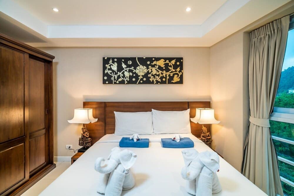 Kata Ocean View Condominium - 1 bdr Mountain View Apartment