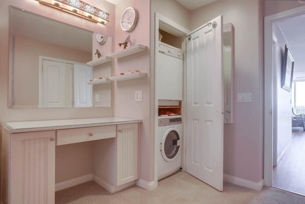 Remodeled Beachfront Condo With Pool and Beach Access Dmst14 by Redawning