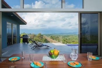 Secret Mountain Top 3BR Casa Colibr With Jungle Views Private Pool BBQ