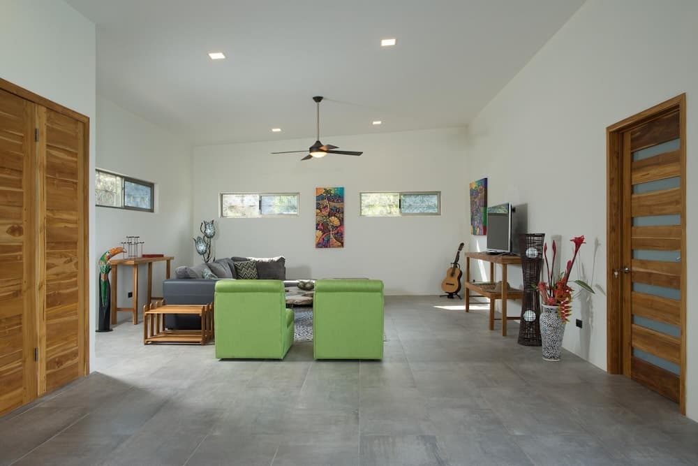 Secret Mountain Top 3BR Casa Colibr With Jungle Views Private Pool BBQ