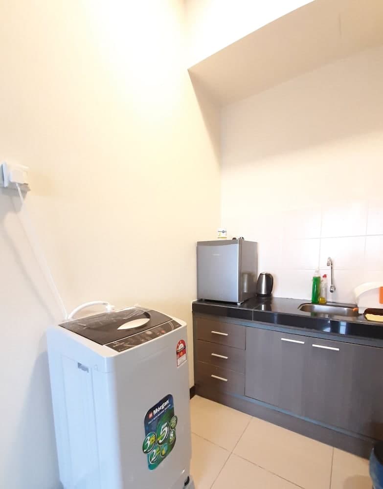 OYO Home 90416 Exclusuites