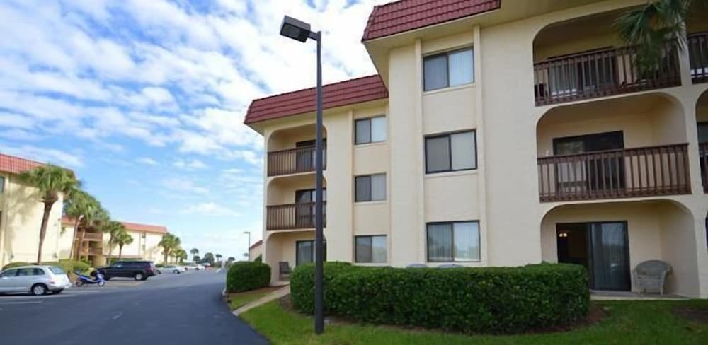 Unit 2105 - Ocean Racquet Club