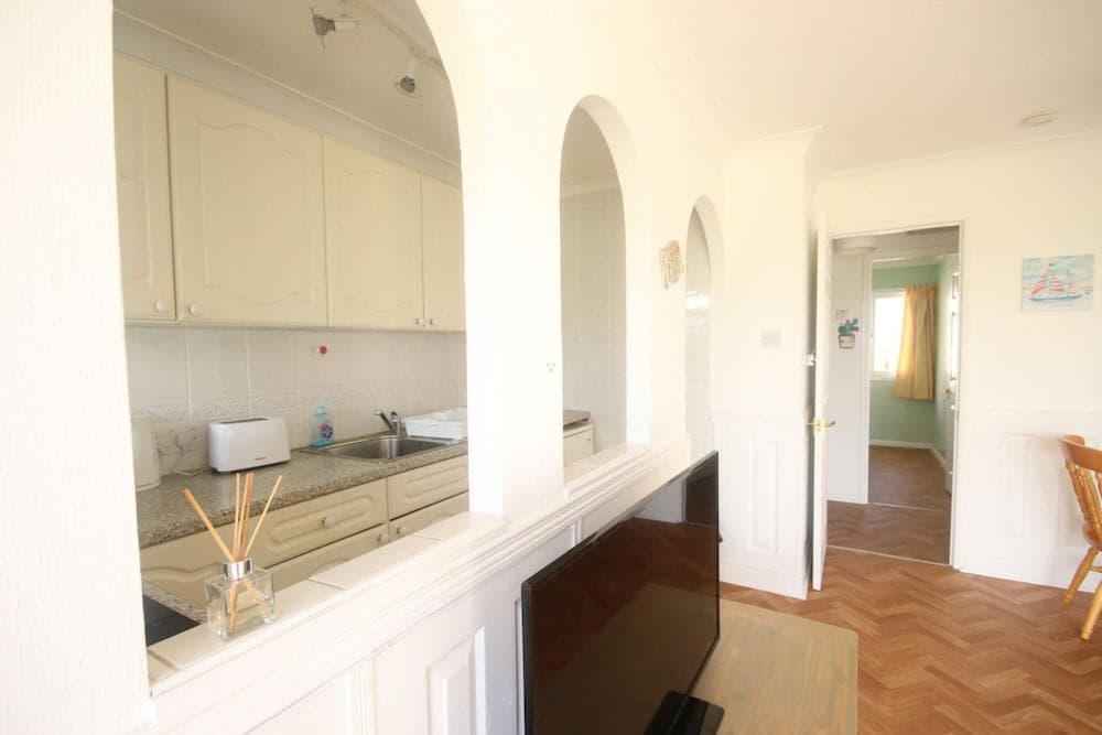 43G Medmerry Park 2 Bedroom Chalet