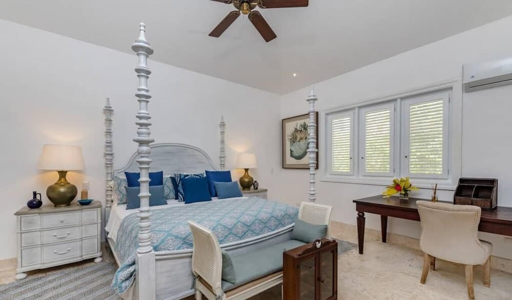 Ocean and Golf View 4-bedroom Villa at Exclusive Punta Cana Resort