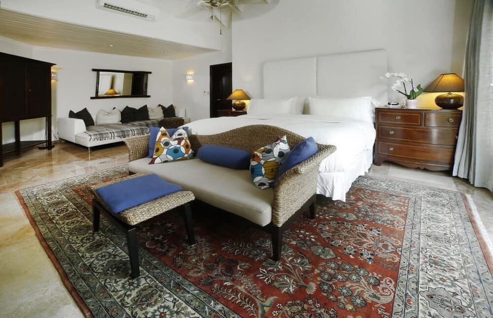 Golf Front Villa With Private Pool in Beach Resort