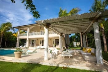 Amazing Golf Villa at Luxury Resort in Punta Cana Includes Staff Golf Carts and Bikes