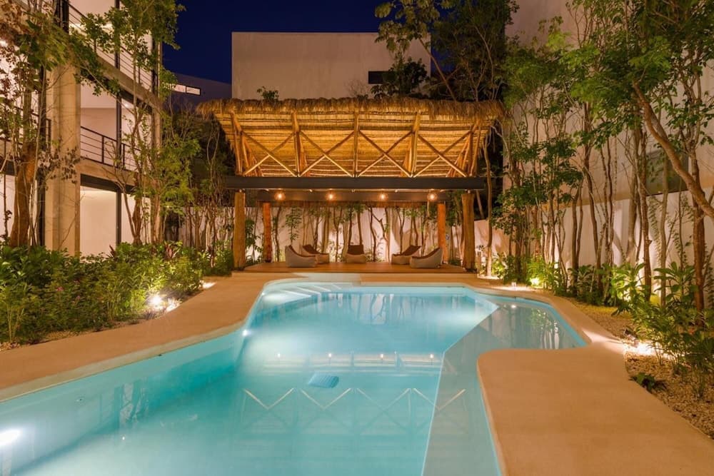 Elegant Apartment Eco-pool Solarium Speedy Wifi Social Terrace Concierge