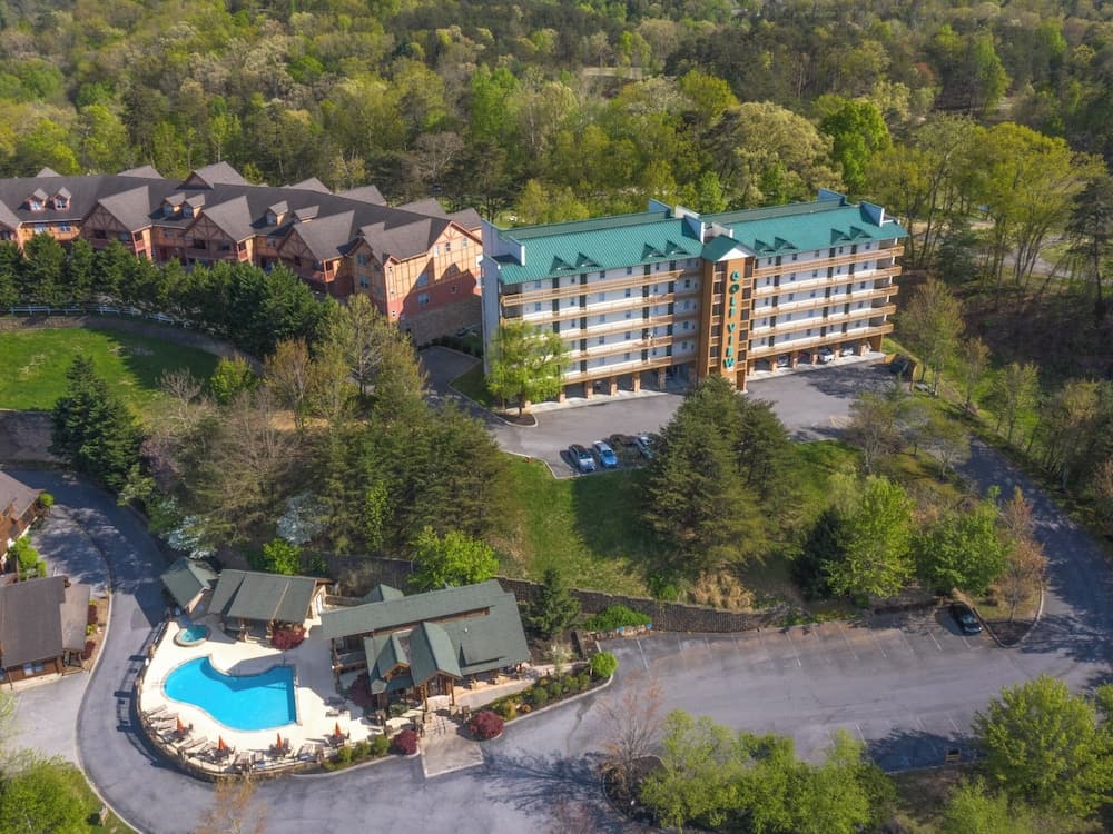 Lazy Bears Den 2103 by Jackson Mountain Rentals