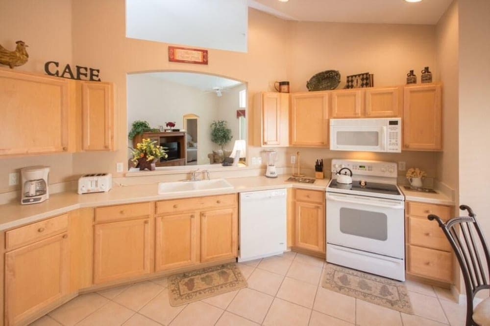 Malcom's West Haven Vacation Home