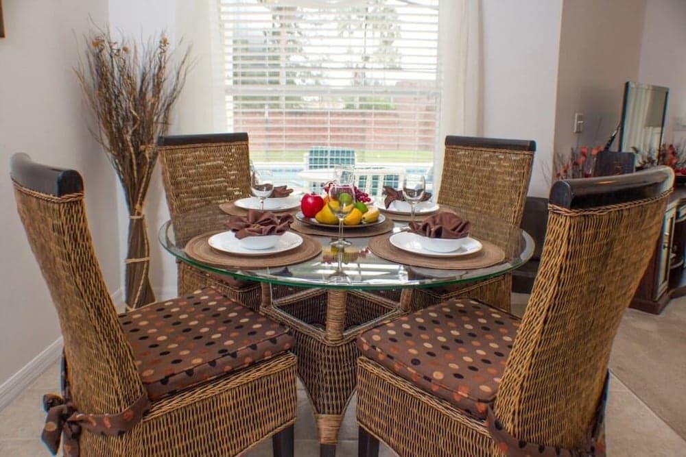 Andy's Westridge Villa