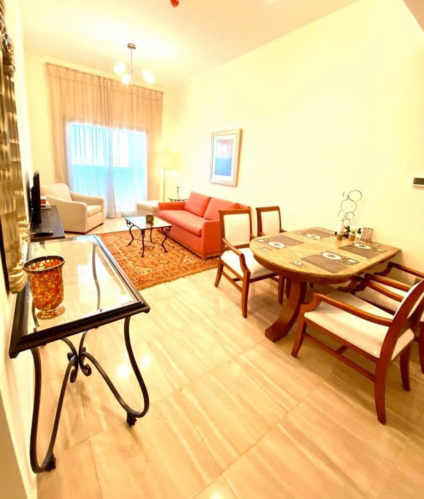 Cosy & Cute 2bedroom Dubai Tasaheel