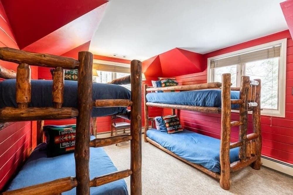 Sunburst Duplex with Private Hot Tub on the Back Deck by RedAwning