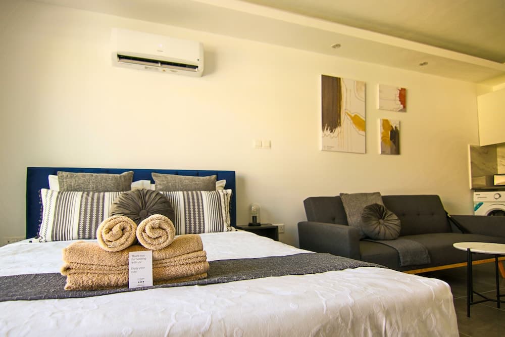 Phaedrus Living Seaside Flat Athina 116