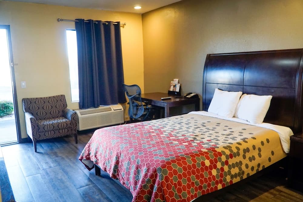 Southern Inn & Suites