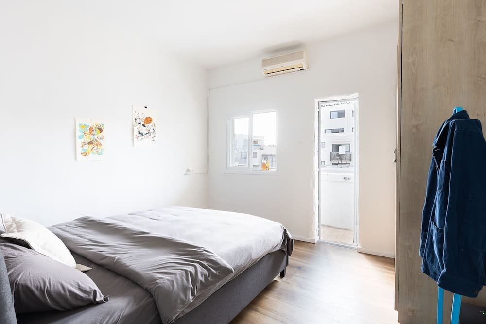 Artistic Downtown Vibe Apt in Florentin