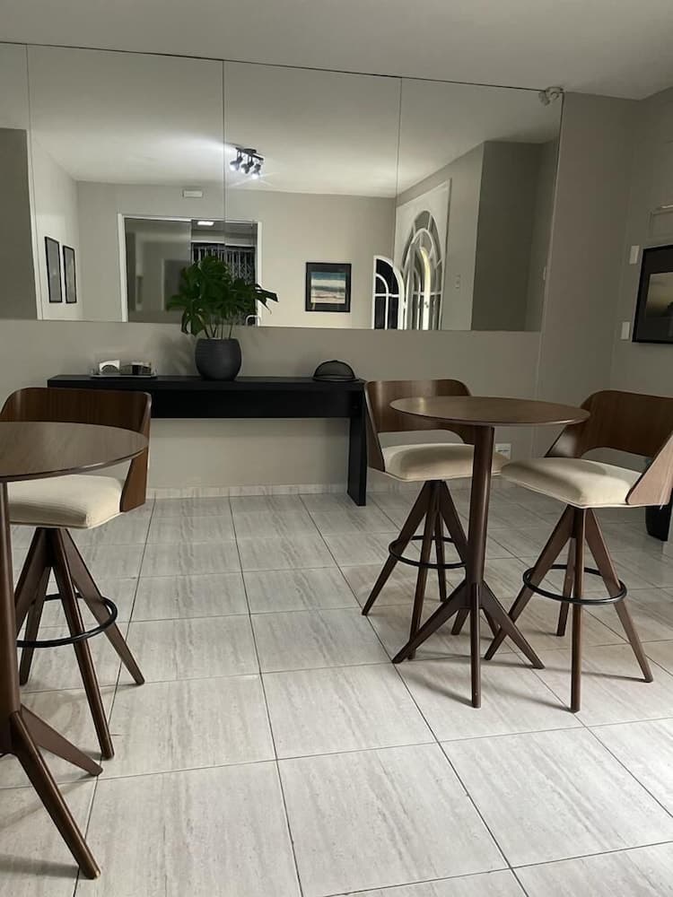 Living Hotel Express RJ