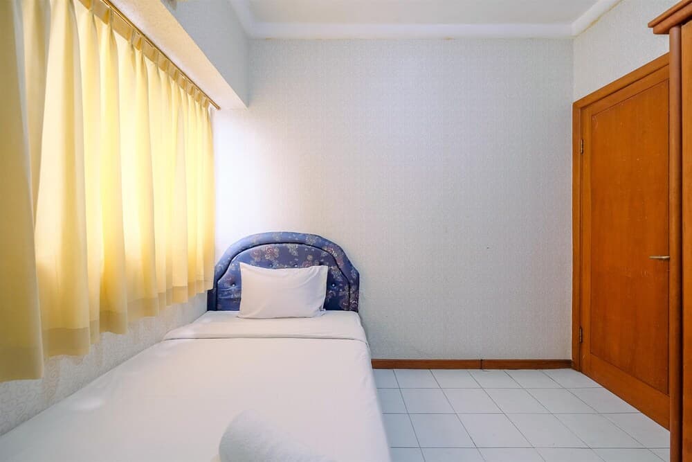 Spacious and Modern 3BR at Bona Vista Apartment